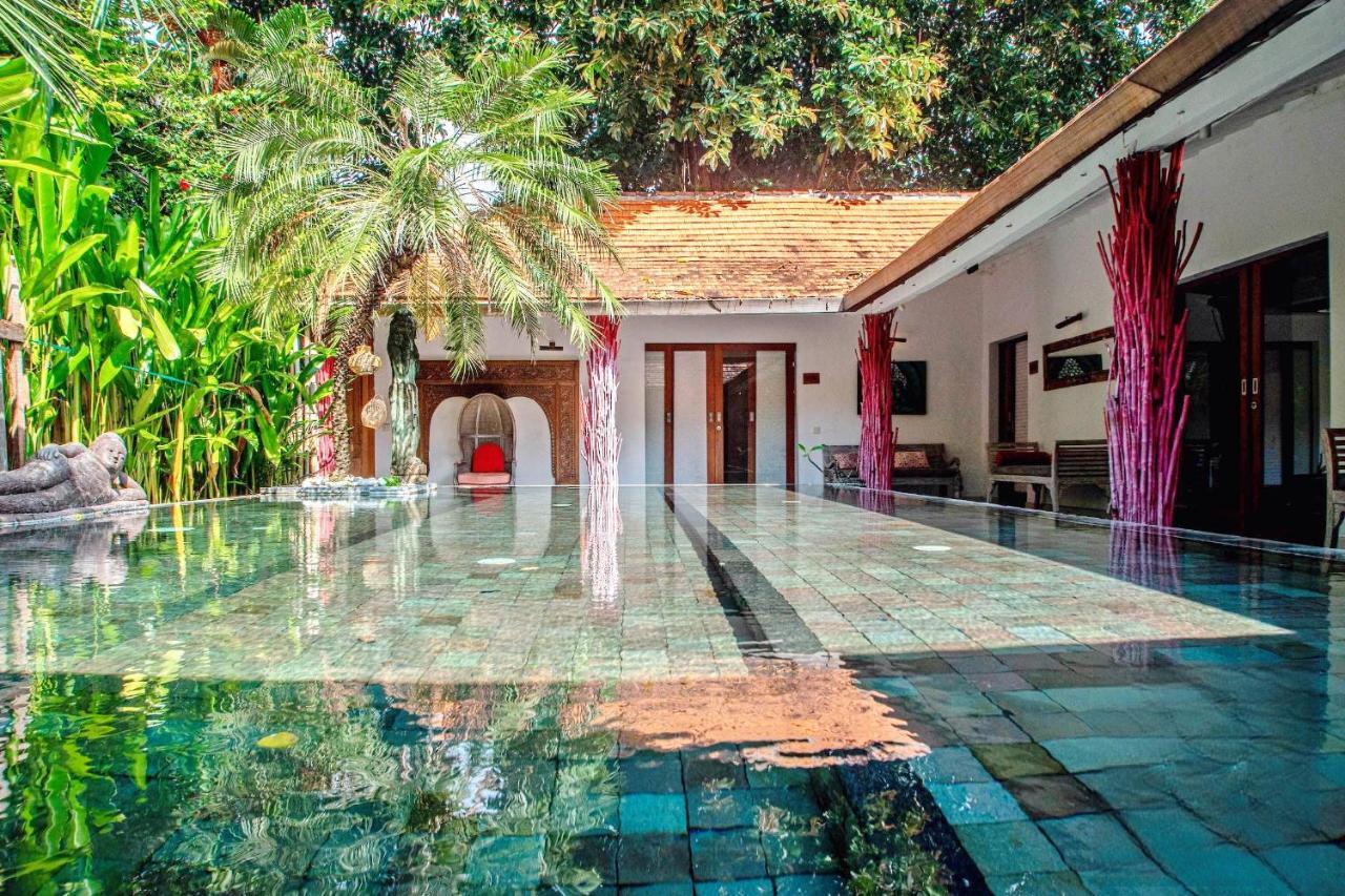 The Secret Jungle Villas Seminyak Luaran gambar