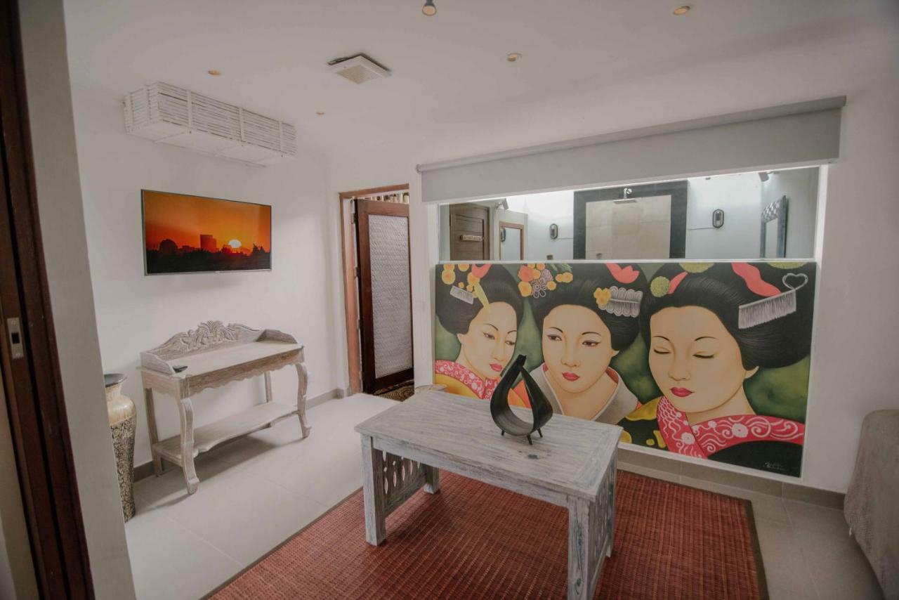 The Secret Jungle Villas Seminyak Luaran gambar