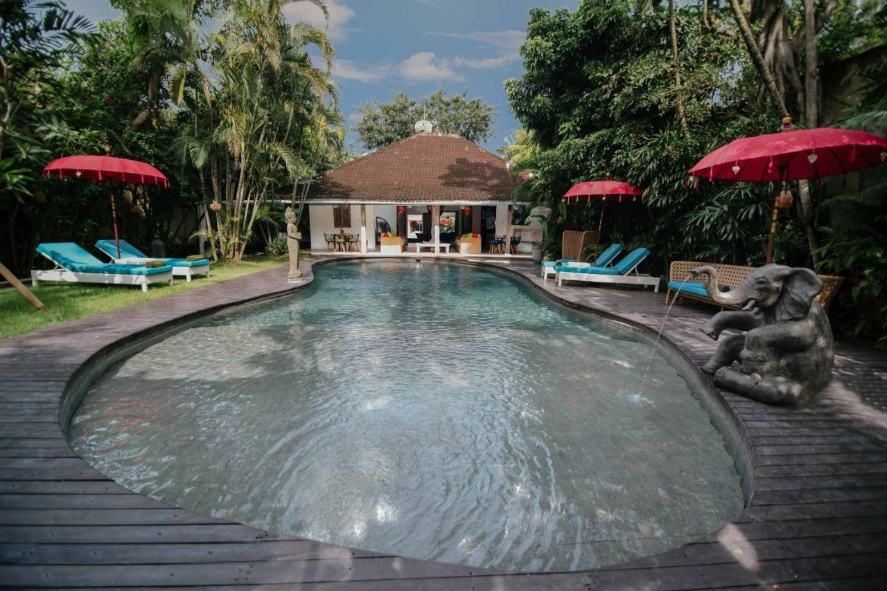 The Secret Jungle Villas Seminyak Luaran gambar