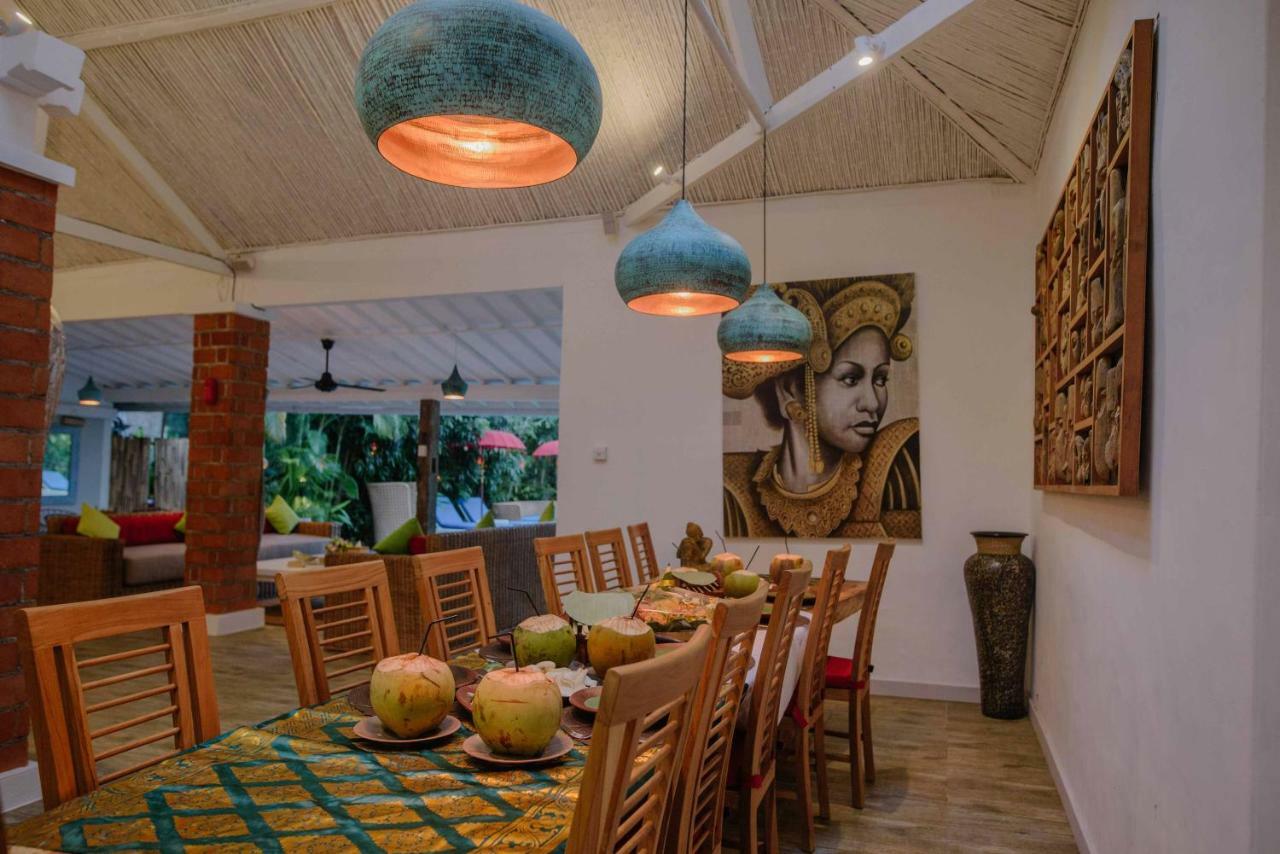 The Secret Jungle Villas Seminyak Luaran gambar